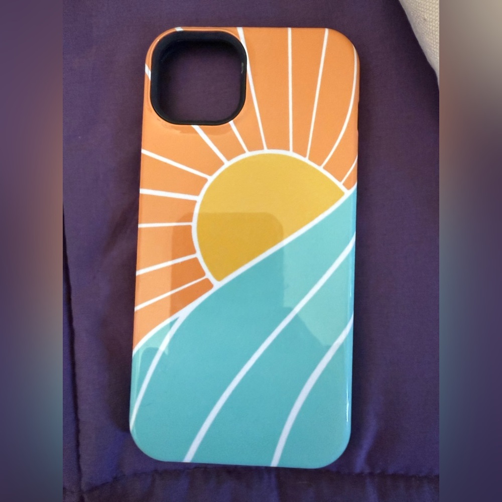 Waves & Rays, Sunshine Case, essential + MagSafe iPhone 15 Plus